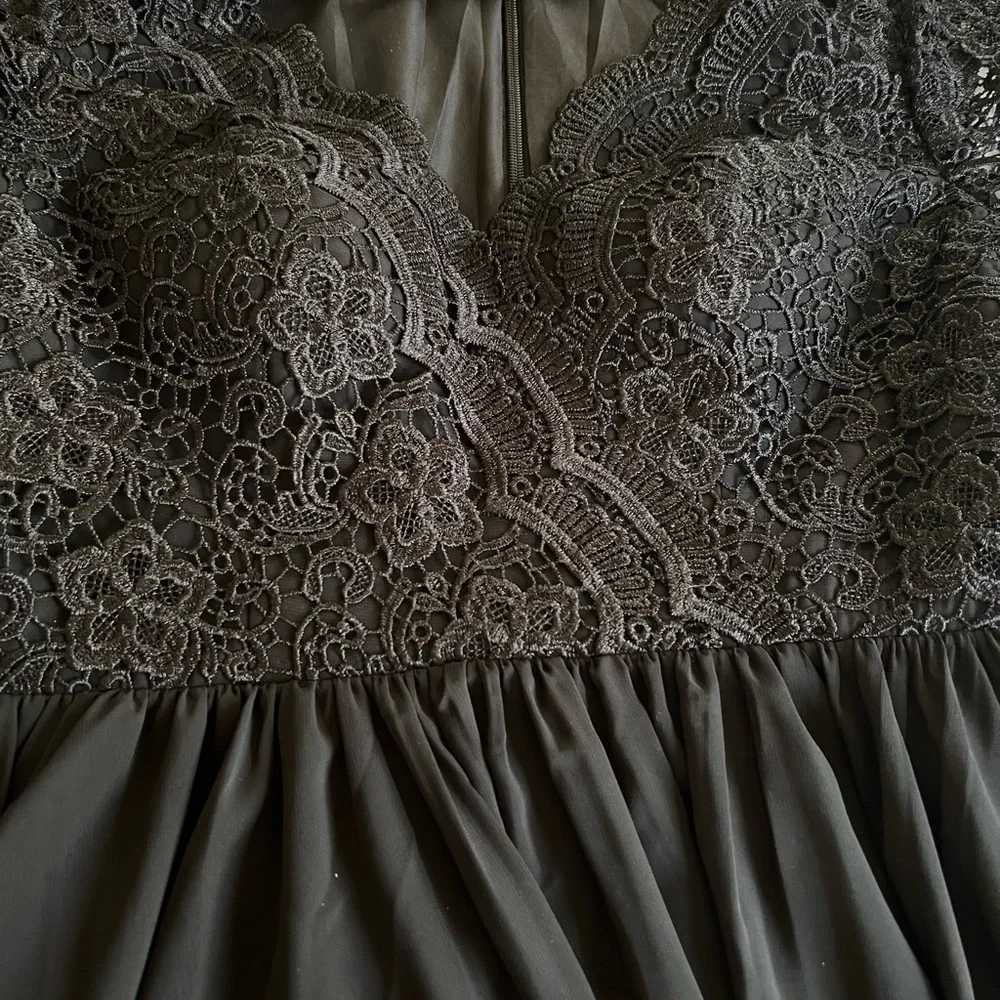 JJ’s House Black Cocktail Dress - Picture 13 of 15